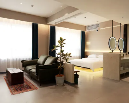 阿都沁遊牧文化酒店 正藍旗酒店