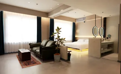 Aduqin Nomad Culture Hotel