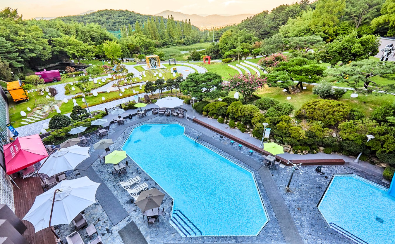 Kolon Hotel