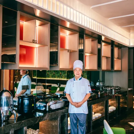 Xiyuexing Cultural Tourism Hotel (Menla Nanla River Starlight Night Market Branch)
