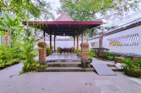Escotel Keraton by Reccoma Hotel in zona University of Muhammadiyah Jakarta