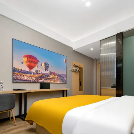 Jingyi Mingtang Homestay Hotel (Chundu Road Railway Station Branch, Luoyang)