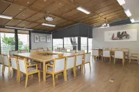 Taohuashan Jiusi Mountain Homestay