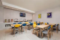7 Days Premium (Daqing Municipal Government Wanda Plaza) - فطور