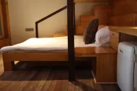 FAITHBETWEEN Fengxin Hostel
