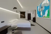 Qihe · Light Luxury Hotel (Greenland Central Business District Branch)