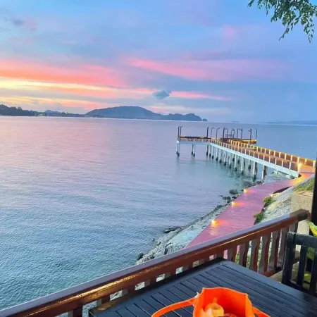 Racha Kiri Resort & Spa, Khanom