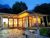 Danba Blue Bird Homestay