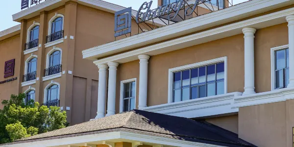 โรงแรม 4 ดาว คัดพิเศษยอดนิยมในฮ่วยหยวน