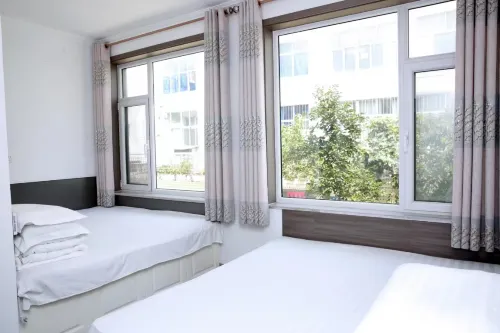 Rongcheng Haoyun Nature Come Homestay - Bãi đậu xe