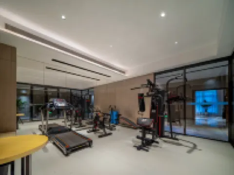 Echarmホテル(黄石大冶高速鉄道駅外灘首府) 大冶のホテル