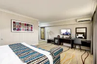 Shymkent Grand Hotel - balcony