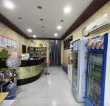 Xiangcheng Anyi Hotel - parkir