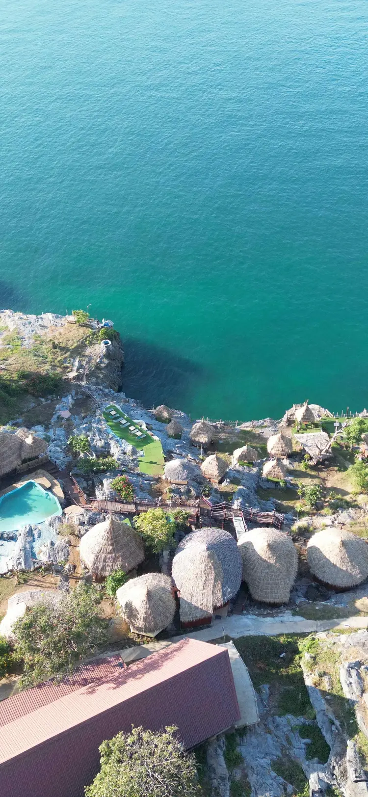 รูปภาพของปารี ฮัท เกาะสีชัง