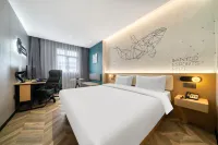 WanYoo Esports Hotel (Huzhou Aishan Square Yishang Street)