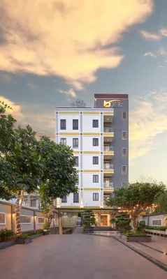 Bcons PS Bien Hoa Hotel Hotels near Tạp Hóa - Phòng Trọ, Cô Tuyết