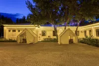 Dushanzi Delaide Garden Hotel (Duku Gong Road Zero Starting Point) Hotels near Mud Volcano
