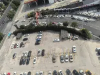 Puhua Hotel - parking