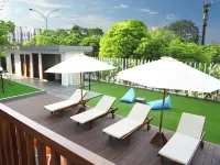 Holiday Inn Express JAKARTA INTERNATIONAL EXPO by IHG - Pools