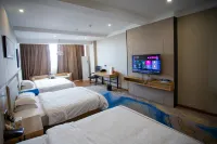 Oriental Star Boutique Hotel (Zhumadian East Bus Passenger Transport Station)