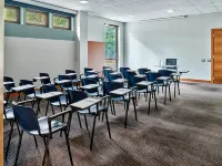 Holiday Inn Express Milan - Malpensa Airport Hotels in Сомма-Ломбардо