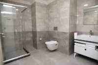 Zoom Hotel