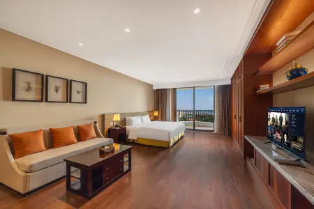 Qingdao Impression Hotel（Jinshatan Beer City Store)）