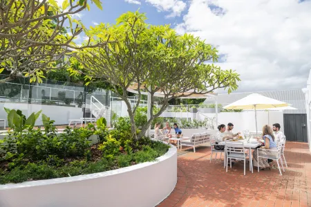Alivio Hotel Cairns