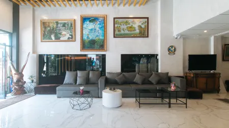 RedDoorz @ Walk Inn Apartelle Antipolo Отели рядом с достопримечательностью «Parish Of The Immaculate Heart of Mary»