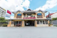 RedDoorz @ La Casa Guesthouse former RedDoorz at Tamarind Street Angeles City