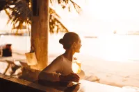 Holiday Inn Resort KANDOOMA MALDIVES - С баром