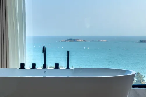 China Hotel - Jacuzzi