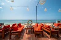 Seashells Phu Quoc Hotel & Spa - bar