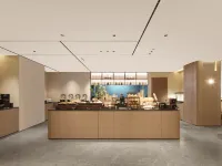 西安鐘樓回民街亞朵飯店 人民大廈附近的飯店