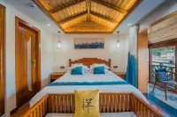 Guiyang Purple Sun Drunken Vale Handmade Scenic Homestay (North Gate Branch of Qingyan Ancient Town) 구이저우 민족 대학 관광 항공 서비스 대학 주변 호텔