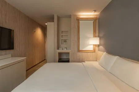 康橋商旅 光榮碼頭館