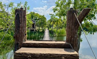 Khao Yai Lake Hill Resort