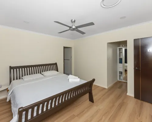 Holiday Place Hotels in Lovedale