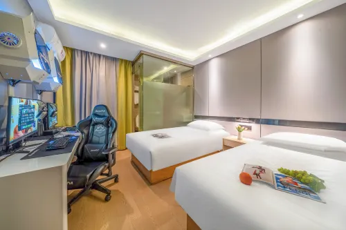 Zhangzhou 8090 Qingju Hotel (IFC Shuiting Gate) Hotels in Quzhou