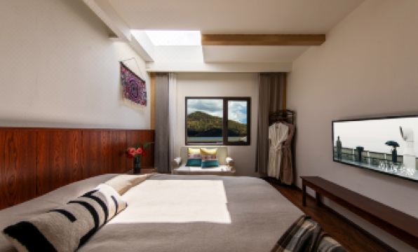 Shangri LaManshe Oxygen Supply Homestay