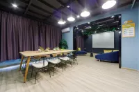 Luanyou E-sports Homestay