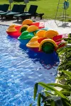 Sanya Seacube Resort Hotel - de playa