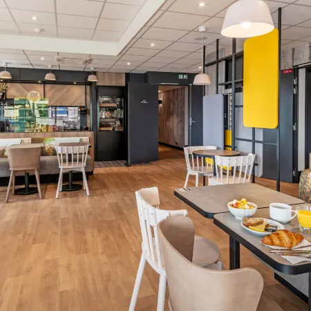 B&B Hotel Brest Centre Port de Commerce