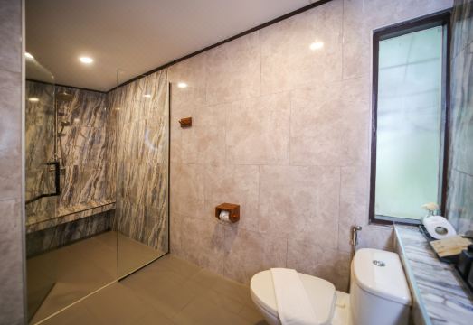 1. 샌드 씨 리조트..