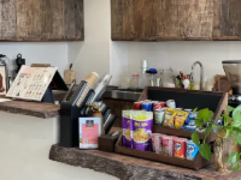 Lotus Home Cafe - Cable Car Station