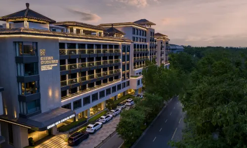 YANGZHOU STATE GUESTHOUSE SLENDER WEST LAKE HONGYUAN GARDEN