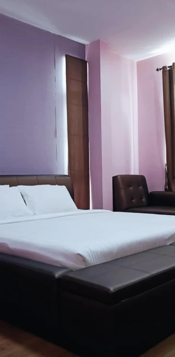 รูปภาพของจงรักษ์พักดี