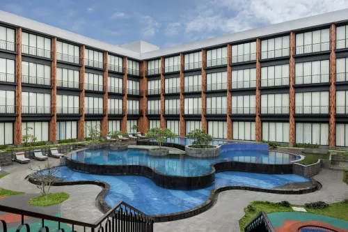 Hotel Santika Premiere Linggarjati - Kuningan Hotels in Cilimus