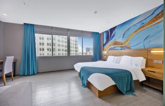 蘭麗百合E Hotel（陽江汽車總站君怡廣場店）