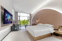 Y Hotel (Sui and Tang Luoyang City Yingtianmen)